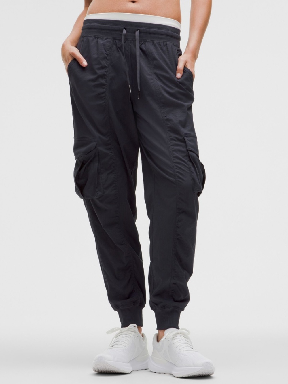 Lululemon Dance Studio Relaxed-Fit Mid-Rise Cargo Jogger Black Large